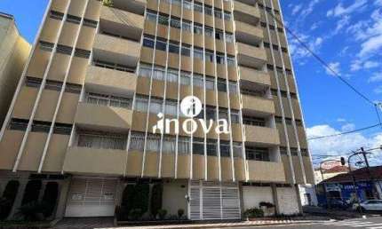 Apartamento com 4 quartos à venda no Centro, Uberaba 