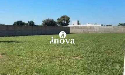 Terreno em condomínio fechado à venda no Residencial Mário de Almeida Franco, Uberaba 