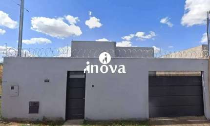 Casa com 2 quartos para alugar no Oneida Mendes, Uberaba 