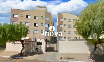 Apartamento com 2 quartos para alugar no Mercês, Uberaba 