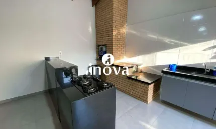 Casa com 3 quartos à venda no Parque do Mirante, Uberaba 