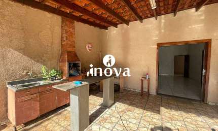Casa para locação, bairro Residencial Morada Du Park