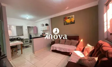 Casa com 3 quartos à venda no Portal Beija Flor, Uberaba 