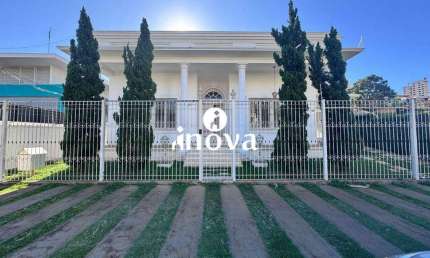 Casa com 8 quartos para alugar no São Sebastião, Uberaba 