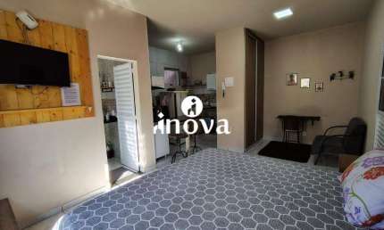 Kitnet / Flat mobiliado para locação, bairro São Cristóvão.