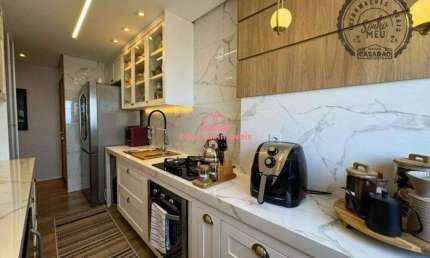 Apartamento à Venda em Vila Guilhermina, Praia Grande - SP