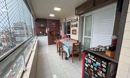 Apartamento à Venda em Vila Guilhermina, Praia Grande - SP