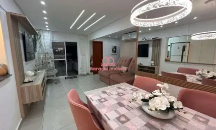 Apartamento à Venda em Vila Guilhermina, Praia Grande - SP