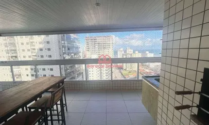 Apartamento à Venda em Vila Guilhermina, Praia Grande - SP