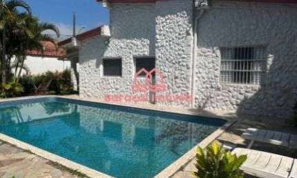 Casa à Venda em Balneário Flórida, Praia Grande - SP