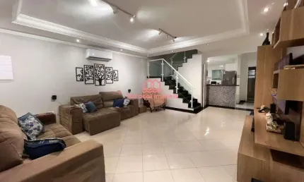Casa com 3 quartos à venda na Rua Santa Rita de Cássia, 332, Balneário Maracanã, Praia Grande