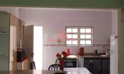 Casa de condominio fechado 1 quarto e demais dep. jardim real - praia grande
