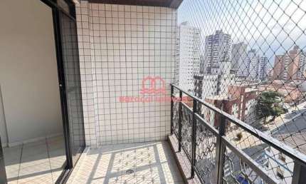 Apartamento 2  Dormitórios a 100 Metros do Mar com Varanda !!
