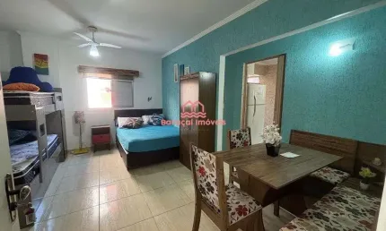 KITNET PERTO DO MAR - VILA TUPI PRAIA GRANDE MOBILIADO 200 METROS DO MAR