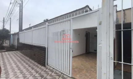Casa com 2 quartos à venda na Rua Serra Negra, 604, Jardim Imperador, Praia Grande