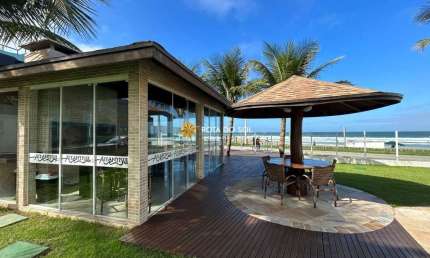Residencial Atlantisul Apartamento frente mar 3 suítes Praia Bombas Bombinhas SC