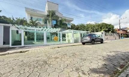 Apartamento Garden de 02 quartos à venda na Praia de Bombinhas SC