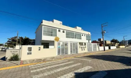 Costa amalfitana residencial sobrados 2 suítes praia zimbros bombinhas sc