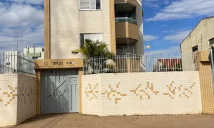 Apartamento para locação com 2 quartos (1 suíte) no Alto Alegre