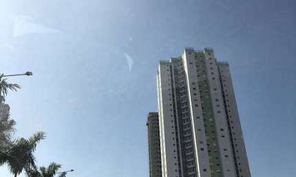 Apartamento para venda G14 com dependência de empregada