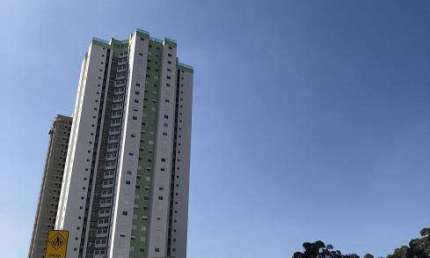 OPORTUNIDADE Vendo Apartamento no Parque Firenze com dependência