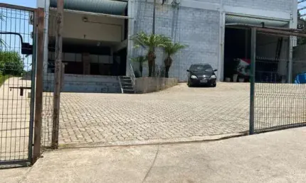 Galpão Exclusivo: O Espaço Perfeito para seu Negócio Prosperar