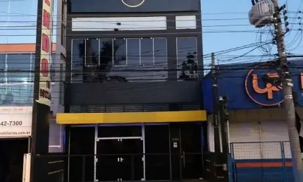 Espaço comercial premium: oportunidade única na avenida general carneiro