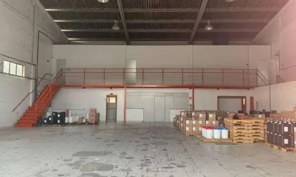 Barracão / Galpão / Depósito com 1 sala para alugar no Éden, Sorocaba 