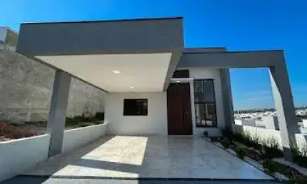 Casa vermont com piscina no condomínio horto florestal villagio
