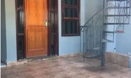 Vende Casa de 130m² Sobrado 3 Dormitórios Jd Ipiranga Zona Oeste