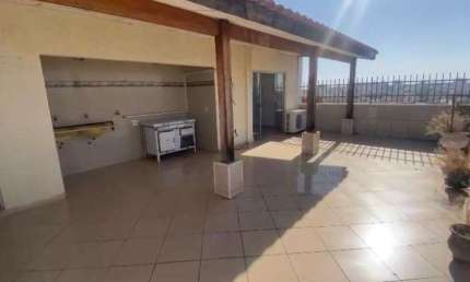 'Cobertura de 300m² no Condomínio Arpoador, Centro de Sorocaba'