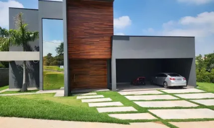 Sobrado de 1050m² Localizado no Residencial Villagio Ipanema II.