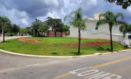 Terreno de 531m² p/ Venda Localizado no Condominio Golden Park Residence I!