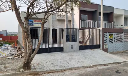 Casas Geminadas Localizada no Bairro Jardim Santa Marta, Sorocaba - SP!