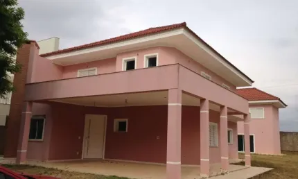 Casa sobrado de 400m², localizada no condomínio residencial vivendas do lago - sorocaba/sp!
