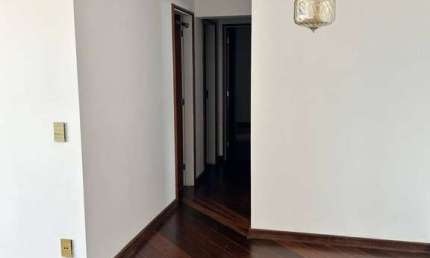 Apartamento Próximo ao Centro Comercial Alphaville - 3 Dormitórios, 1 Suíte, 90,2m²