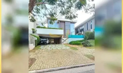 Luxuosa Casa em Alphaville Burle Marx com 390m² e Acabamentos de Alto Padrão
