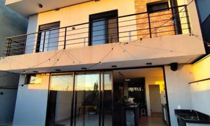 Casa à Venda no Condomínio Ibiti Reserva ? 3 Suítes, Hidromassagem, Escritório e Área Gourmet