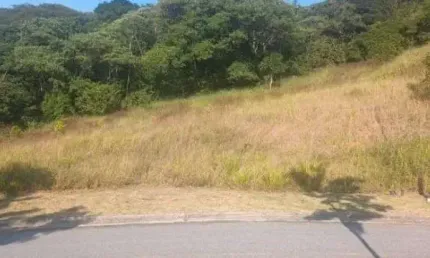 Lindo Lote no Condomínio Altavis Aldeia - Santana do Parnaíba (682,50m²)