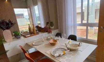Casa Térrea de 2 Dormitórios no Condomínio Villa Magari - Alto da Boa Vista