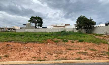 Terreno à venda no Wanel Ville, Sorocaba 