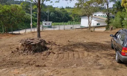 Excelente Área no Centro (São João Novo) - São Roque/SP com 7,885m².