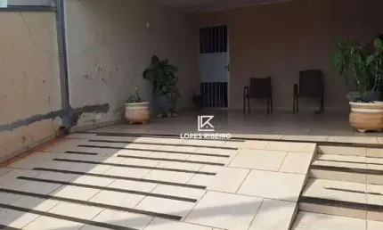 Casa com 3 dormitórios à venda, 180 m² por R$ 430.000 - Vila Boldrin - Santa Bárbara D'Oeste/SP