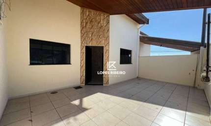 Casa com 2 dormitórios para alugar, 1 m² por R$ 1.800,00/mês - Residencial Furlan - Santa Bárbara D'Oeste/SP