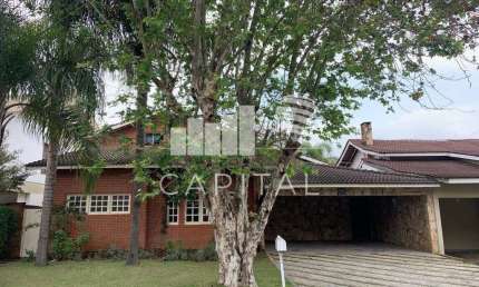 Casa em Condomínio para Locação em Santana de Parnaíba, Alphaville, 4 dormitórios, 2 suítes, 2 banheiros, 4 vagas