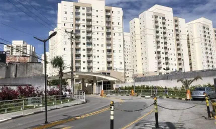 Apartamento para Locação em Barueri, Jardim Tupanci, 2 dormitórios, 1 suíte, 1 banheiro, 1 vaga