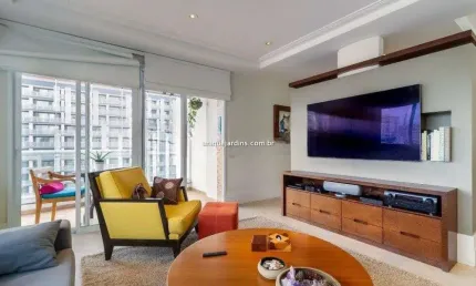 Pinheiros: 4 Dorm | 3 Suítes | 4 Vagas | 176 m² úteis