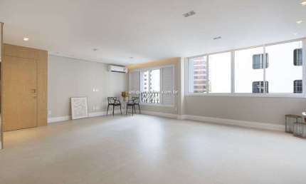 Vila Nova Conceição: 2 Dorm | 1 Suíte | 1 Vaga | 130 m² úteis