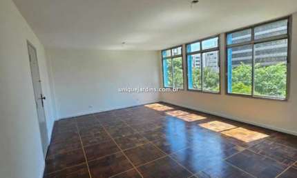 Bela Vista: 3 Dorm | 1 Suíte | 3 Vagas | 183 m² úteis
