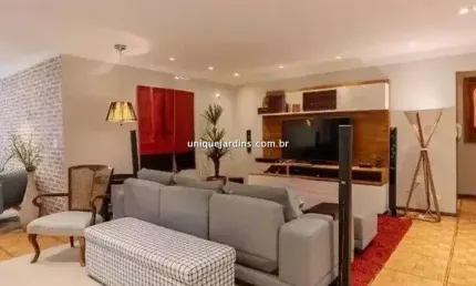 Bela Vista: 3 Dorm | 1 Suíte | 2 Vagas | 175 m² úteis